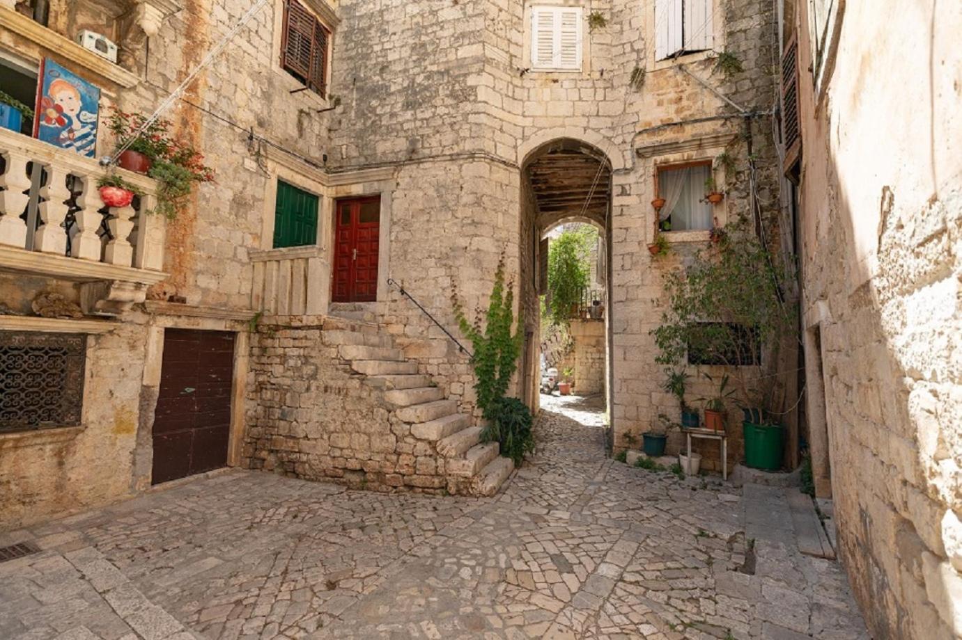 Ferienwohnung Agava Lux Trogir Exterior foto